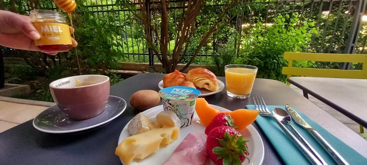 Residhome Bois Colombes Monceau Exteriör bild
